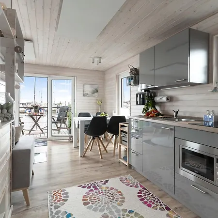 Hausboot Blabaer Casa vacanze *