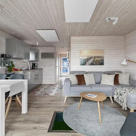 Hausboot Blåbær * Heiligenhafen